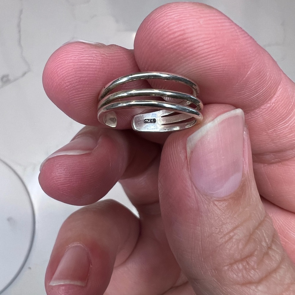 7 assorted rings - Picture 15 of 16